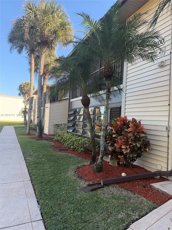 15500 Lakes Of Delray Blvd #207, Delray Beach, FL 33484