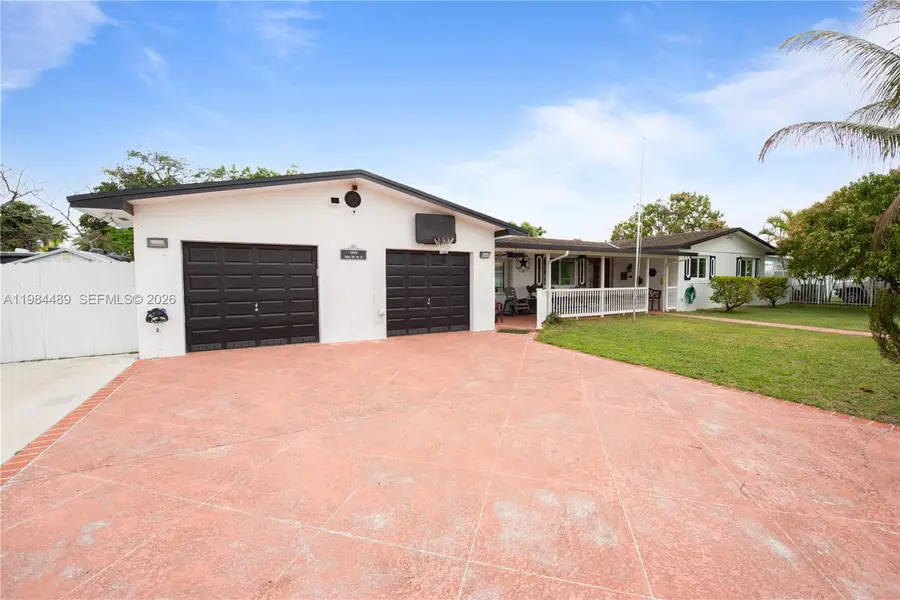 19251 SW 319th St, Homestead, FL 33030 - #2