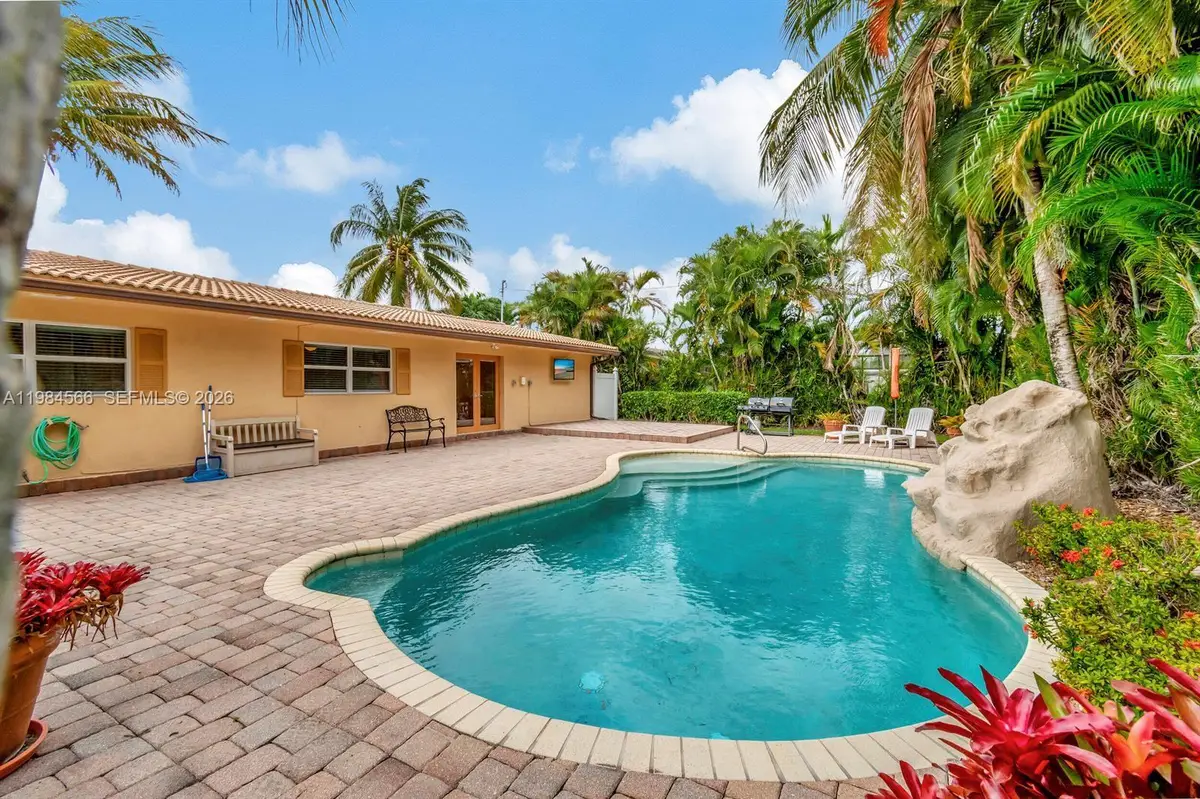 11 Forest Hills Ln, Boca Raton, FL 33431 - #1