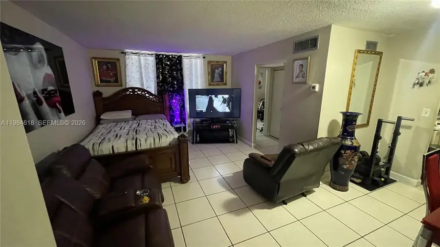 1805 W 56th St #113, Hialeah, FL 33012 - #3