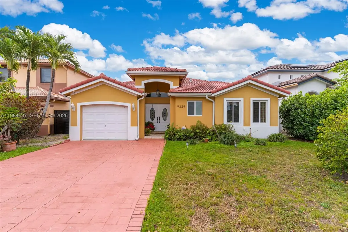 9224 Grand Canal Dr, Miami, FL 33174 - #1