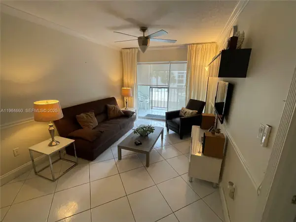 201 178th Dr #313, Sunny Isles Beach, FL 33160