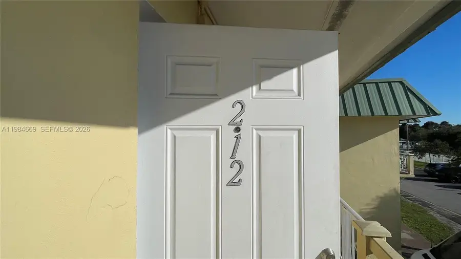 505 NW 177th St #212, Miami Gardens, FL 33169 - #2