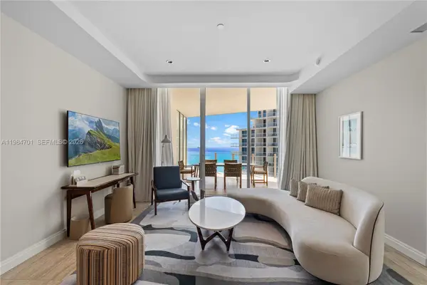 525 N Fort Lauderdale Beach Blvd #1707, Fort Lauderdale, FL 33304