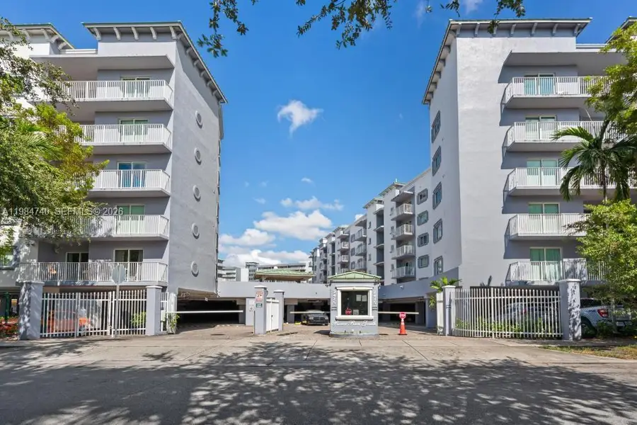 2475 NW 16th St Rd #211, Miami, FL 33125 - #3