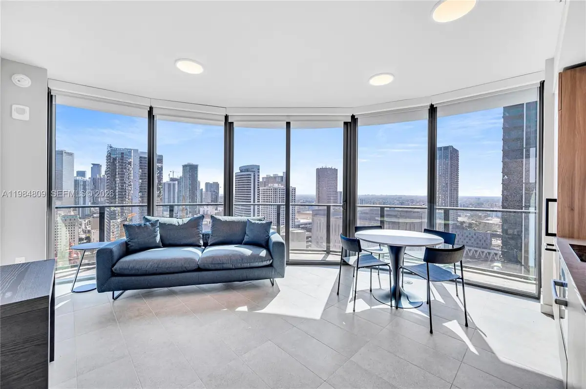 121 NE 5th St #3005, Miami, FL 33130 - #1