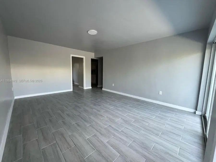 161 NE 117th St, Miami, FL 33161 - #2
