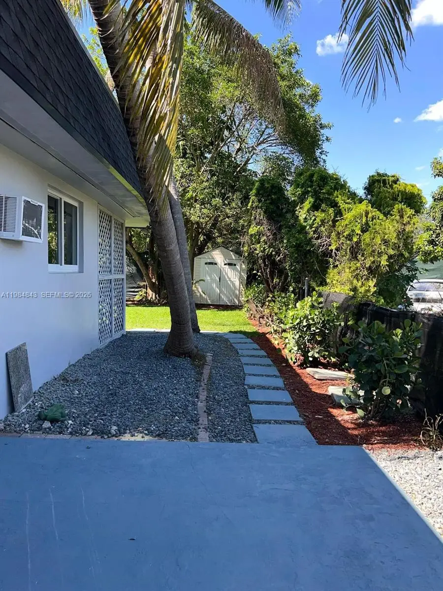 161 NE 117th St, Miami, FL 33161 - #3