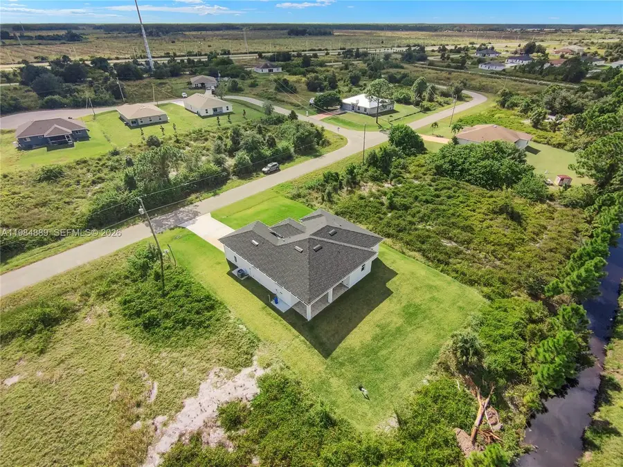 1027 Kirkwood St, Lehigh Acres, FL 33974 - #3