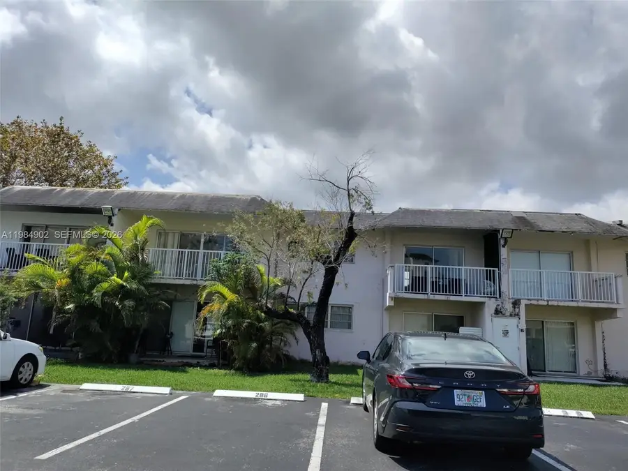 7340 SW 82nd St #C205, Miami, FL 33143 - #2