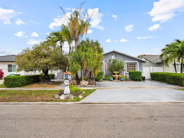 13811 SW 14th St, Miami, FL 33184