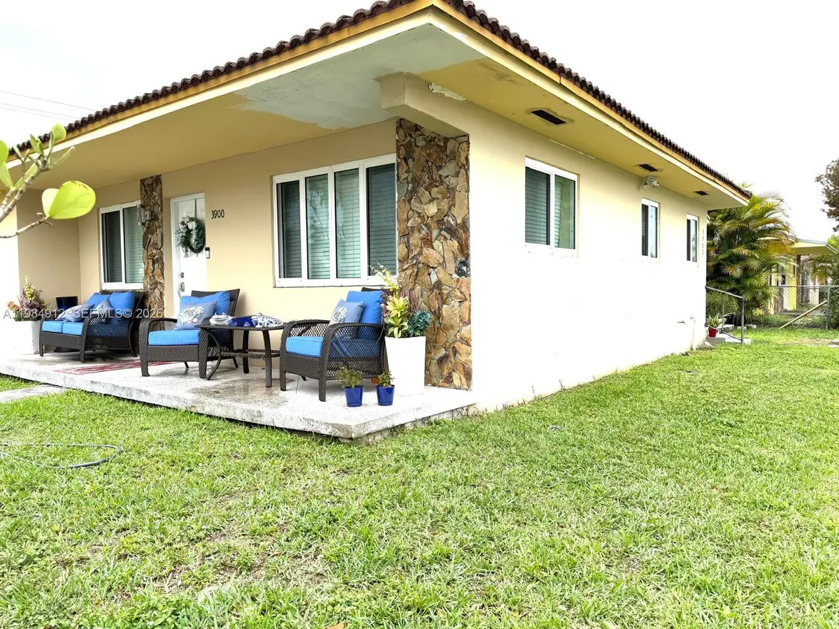 3900 SW 67th Ave, Miami, FL 33155 - #1