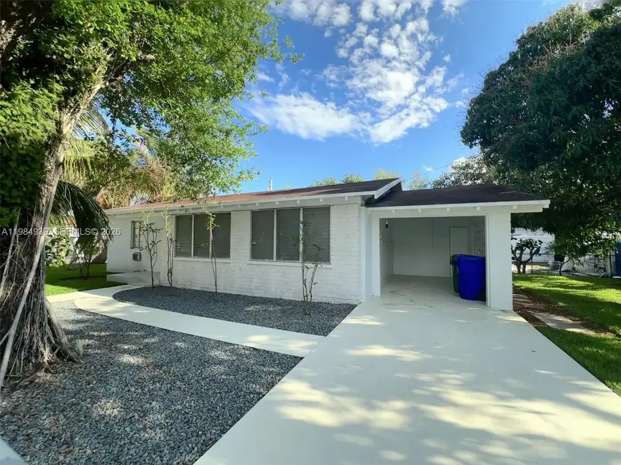 2400 NW 15th St, Miami, FL 33125 - #2