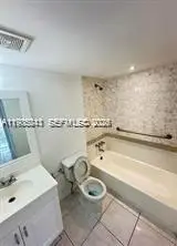 16950 W Dixie Hwy A128 Hwy #A128, North Miami Beach, FL 33160 - #3