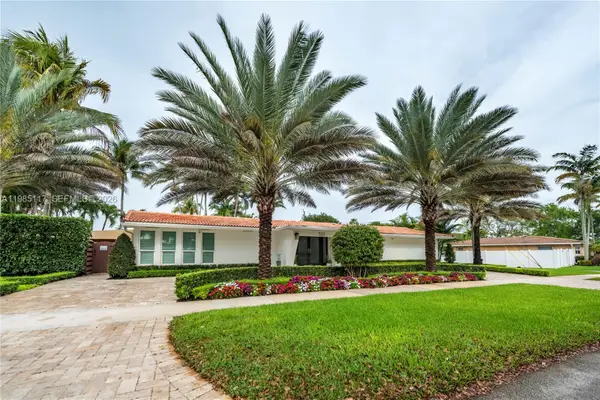 302 N Highland Dr, Hollywood, FL 33021