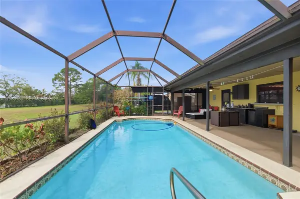 2580 SW Bayshore Blvd, Port St Lucie, FL 34984