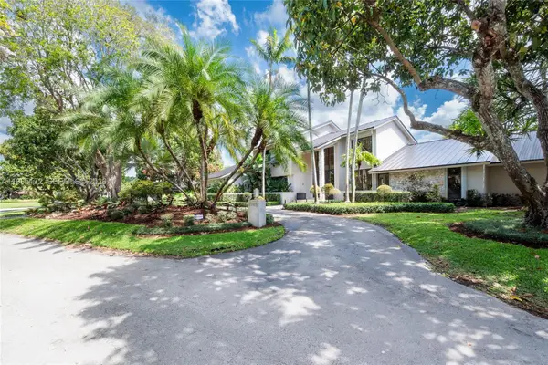 11785 SW 90th Ave, Miami, FL 33176