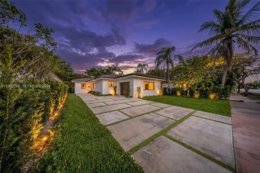 4241 Red Rd, Coral Gables, FL 33155 - #2