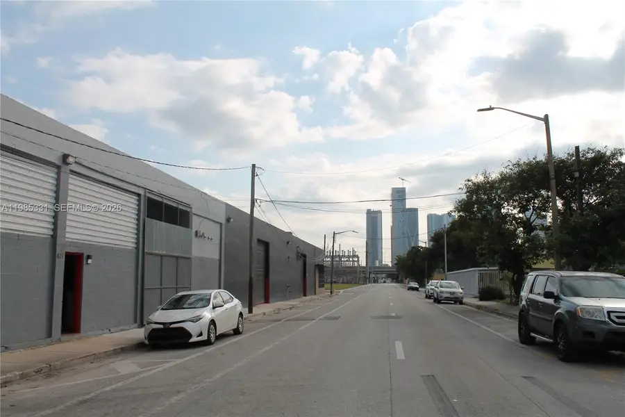 611 NW 11th St, Miami, FL 33136 - #3