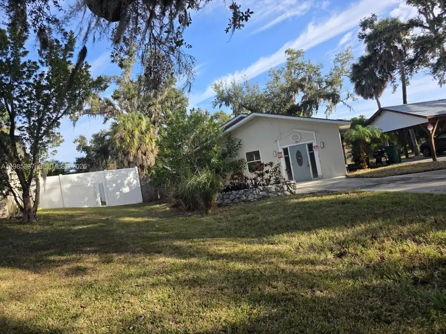 3661 Bernice Ln, Sarasota, FL 34238 - #3