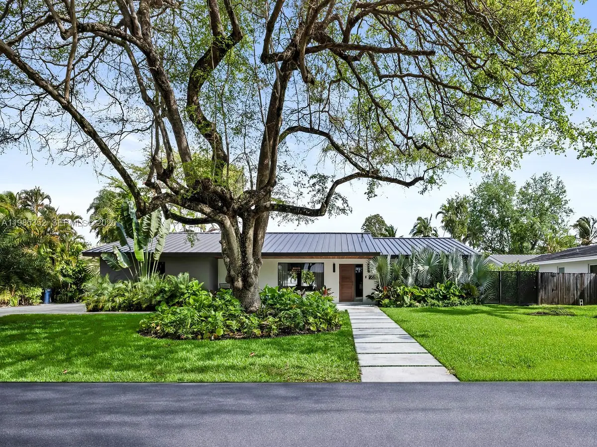 7945 SW 141st Ter, Palmetto Bay, FL 33158 - #1