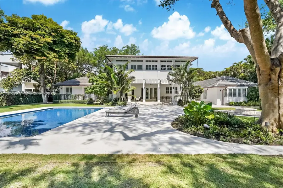 4550 Sunset Dr, Coral Gables, FL 33143 - #2