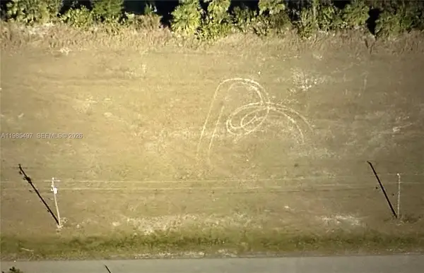 2125 NE 33rd Terrace, Cape Coral, FL 33909