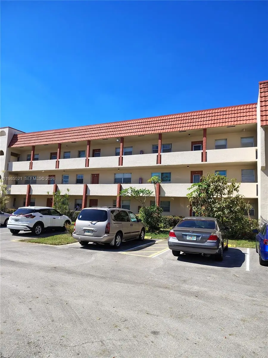 3051 E Sunrise Lakes Dr #210, Sunrise, FL 33322 - #1