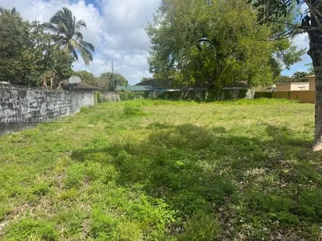 1815 NW 92nd St, Miami, FL 33147 - #1