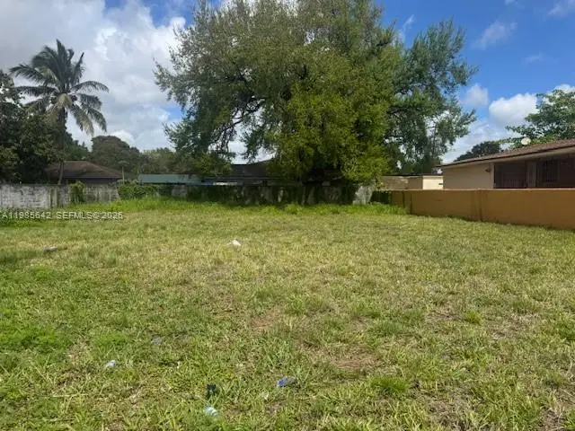 1815 NW 92nd St, Miami, FL 33147 - #3