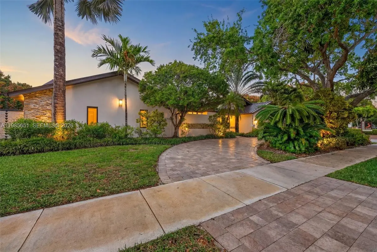 8263 SW 160th St, Palmetto Bay, FL 33157 - #1