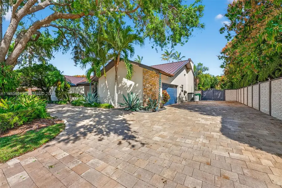 8263 SW 160th St, Palmetto Bay, FL 33157 - #2