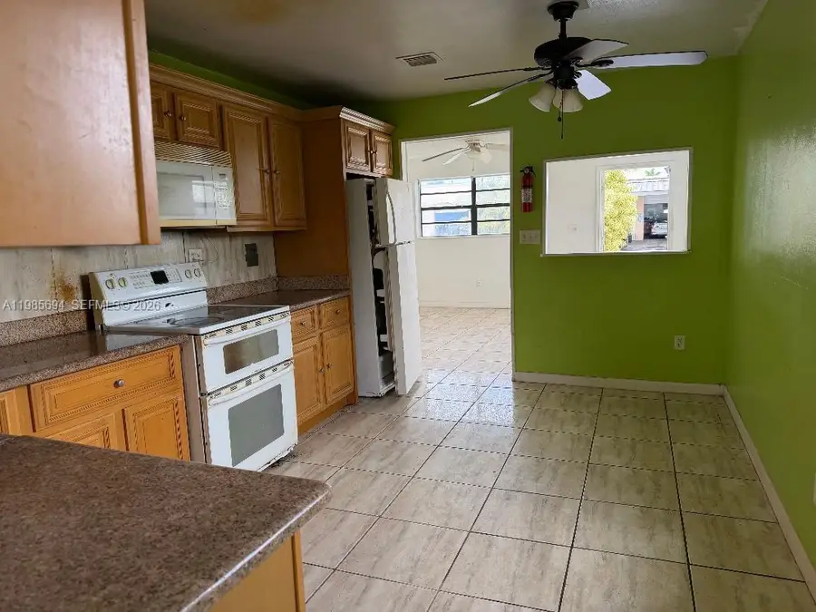 2001 SW 100th Ave, Miramar, FL 33025 - #2