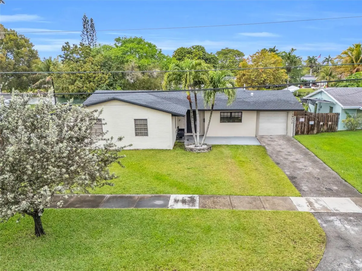 19030 Bel Aire Dr, Cutler Bay, FL 33157 - #1