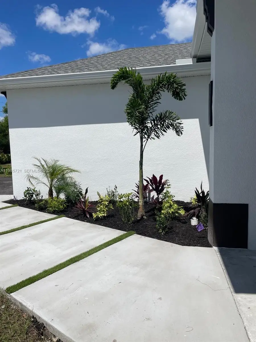 6186 N Everglades Blvd, Naples, FL 34120 - #3