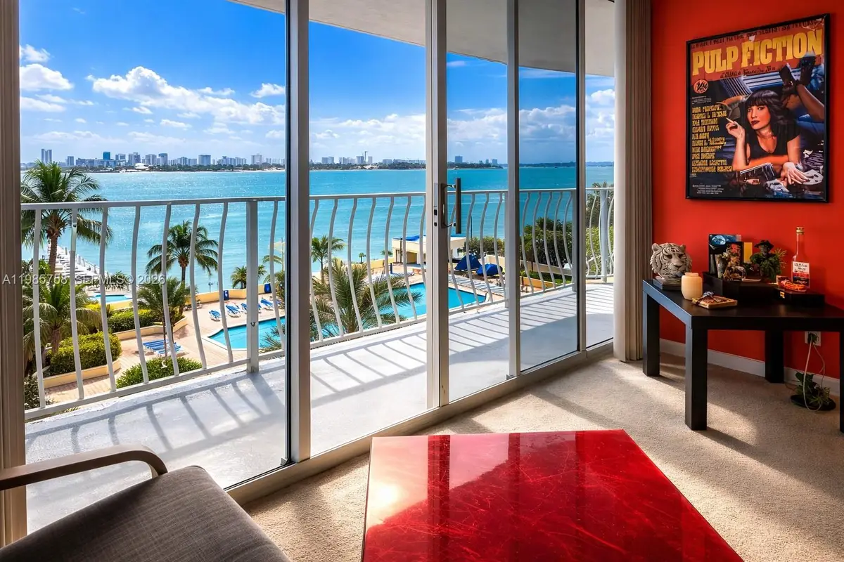 7601 E Treasure Dr #910, North Bay Village, FL 33141 - #1