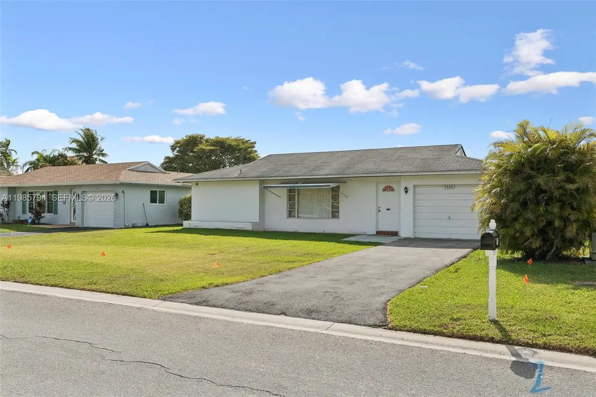 9306 NW 80th St, Tamarac, FL 33321 - #1