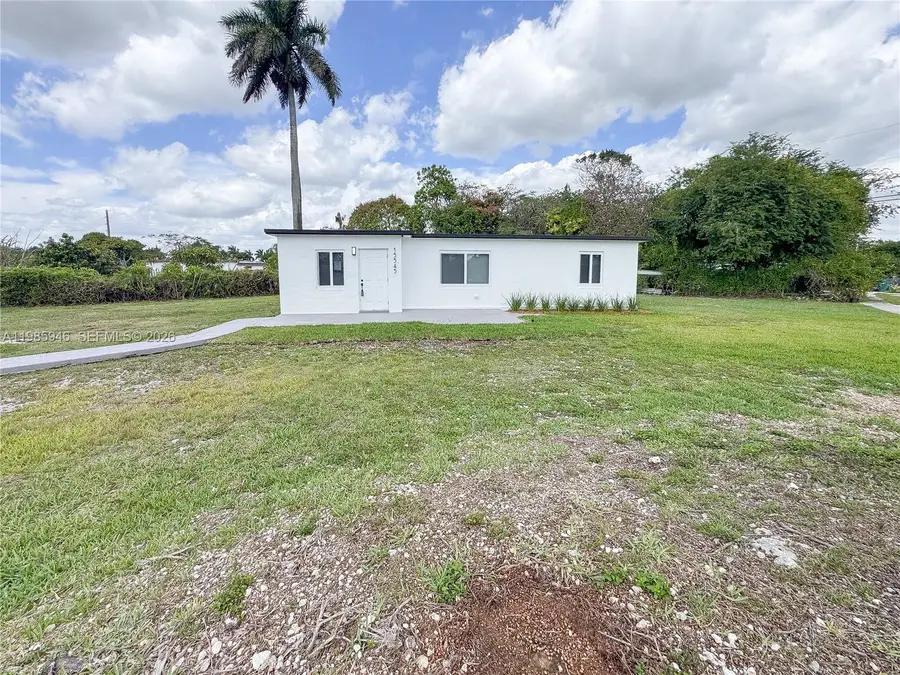 15545 Arizona Rd, Homestead, FL 33033 - #2