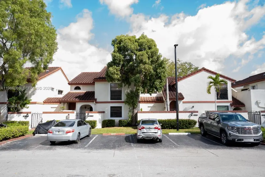 333 Ives Dairy Rd #A33306, Miami, FL 33179 - #2