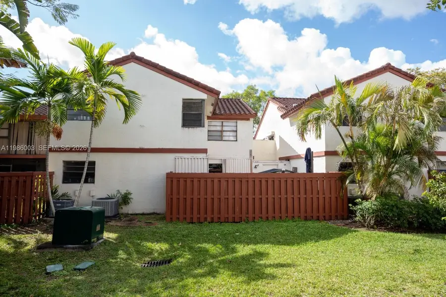 333 Ives Dairy Rd #A33306, Miami, FL 33179 - #3