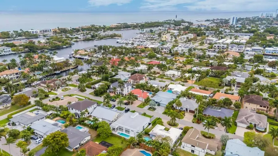 2755 NE 31st Ct, Lighthouse Point, FL 33064 - #2