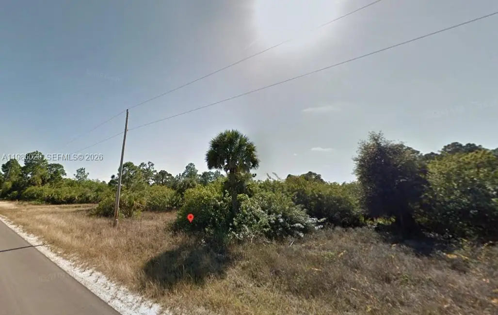 1230 E Cumming St, Lehigh Acres, FL 33974 - #1