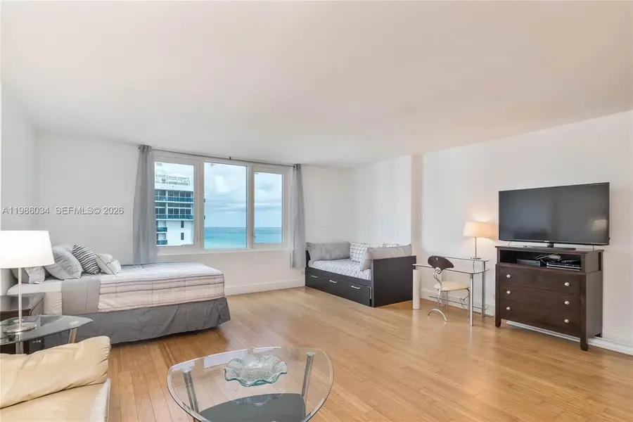2301 Collins Ave #1512, Miami Beach, FL 33139 - #2