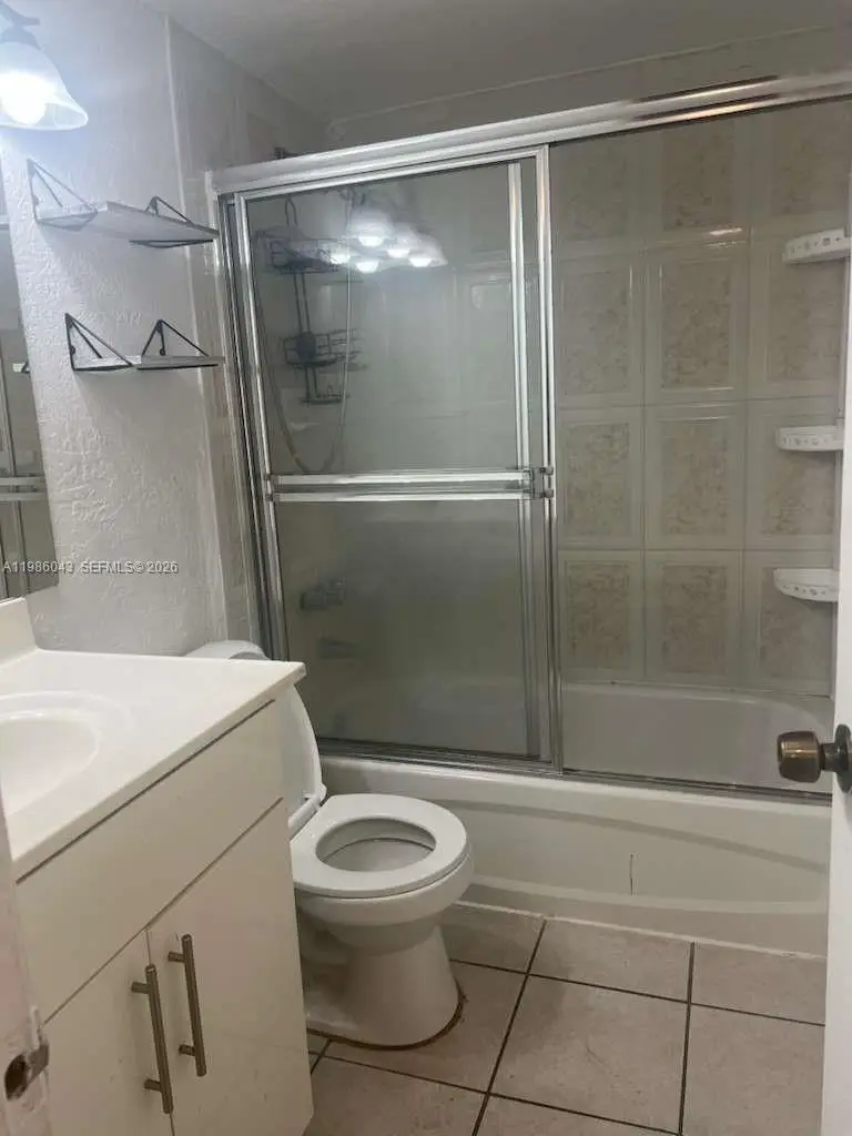 4550 NW 9th St #114E, Miami, FL 33126 - #3