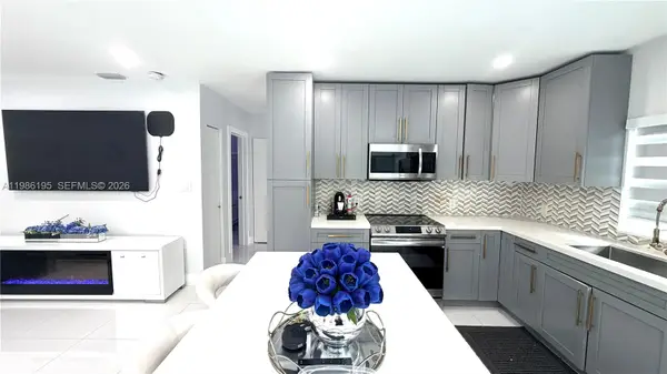 14401 Boggs Dr, Miami, FL 33176