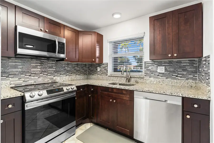 9540 Sunrise Lakes Blvd #103, Sunrise, FL 33322 - #2