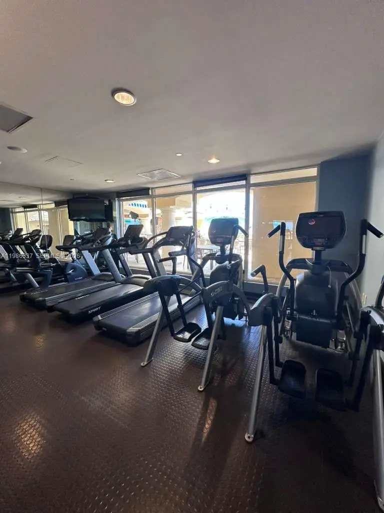 601 N Fort Lauderdale Beach Blvd #713, Fort Lauderdale, FL 33304 - #3