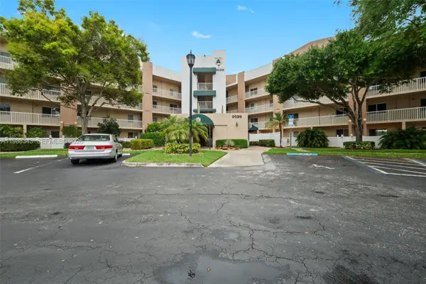 9599 Weldon Cir #A112, Tamarac, FL 33321