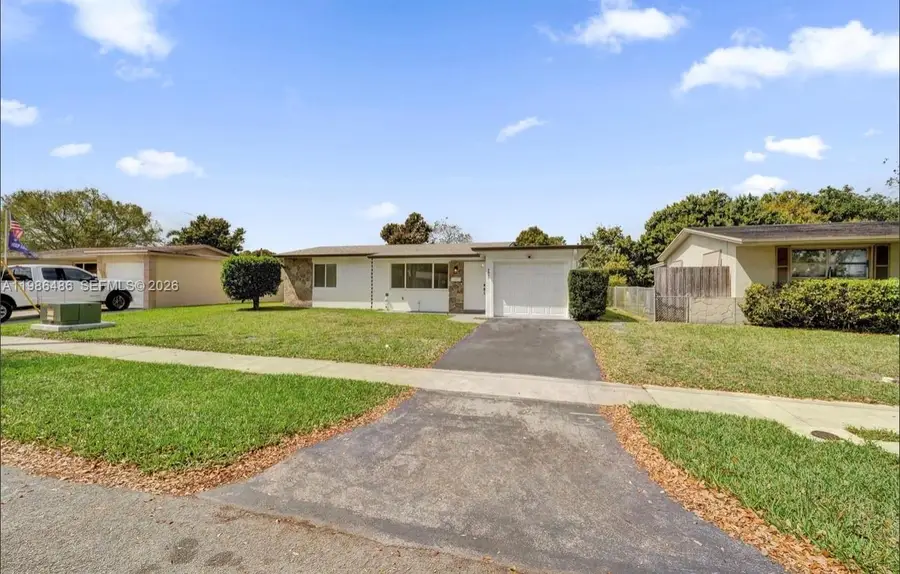 5023 SW 93rd Ave, Cooper City, FL 33328 - #2