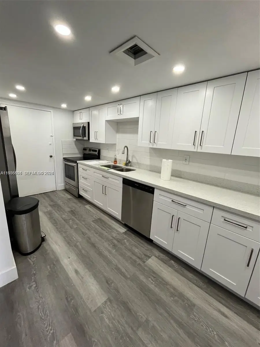 18071 Biscayne Blvd #1702, Aventura, FL 33160 - #2